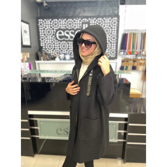 Essella Buklet Kumaş Kapşonlu Astarsız Kaban Siyah