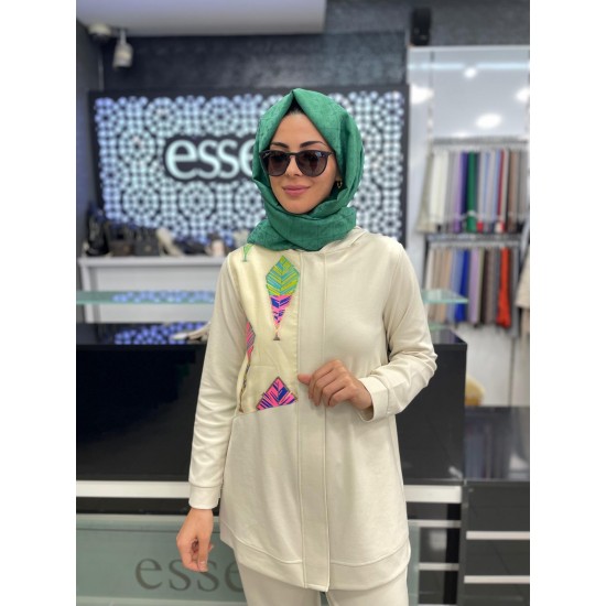Essella Oysho Kumaş Önü Gizli Fermuarlı Renk Detaylı Bej Kapüşonlu Takım