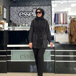Levidor Zımbalı Detaylı Kapitone Kumaş Kombinli Önden Düğmeli Ceketli Takım Siyah